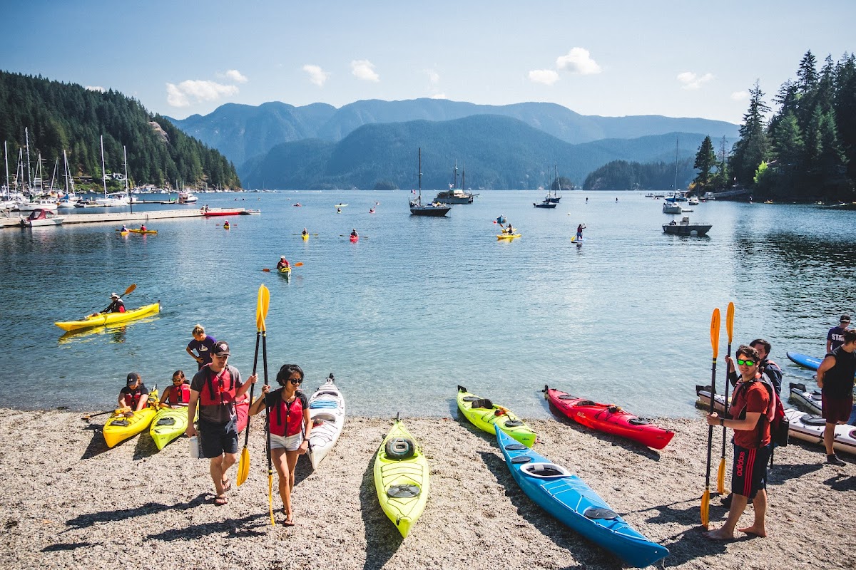 Deep Cove Family Kayaking